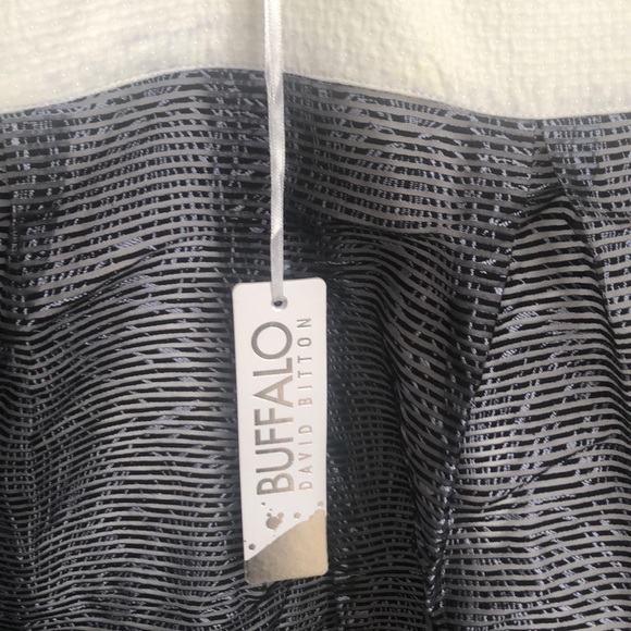 NWT Buffalo David Bitton Dress - Picture 2 of 5